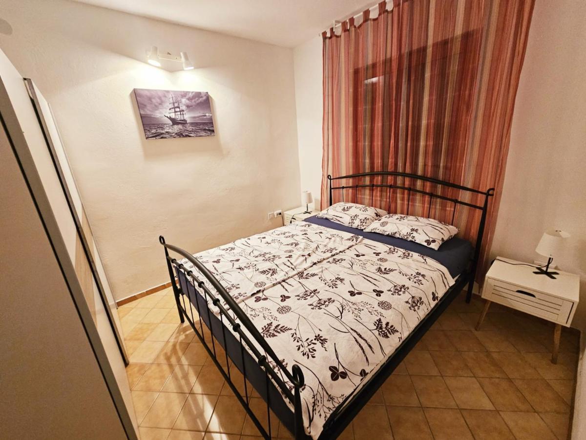 Apartman Mihaela Vrsi Εξωτερικό φωτογραφία